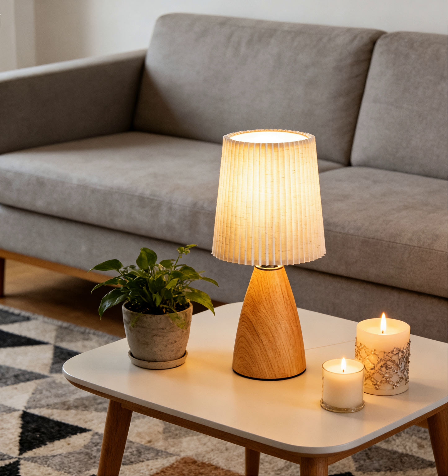Minimalistic Fabric Table Lamp